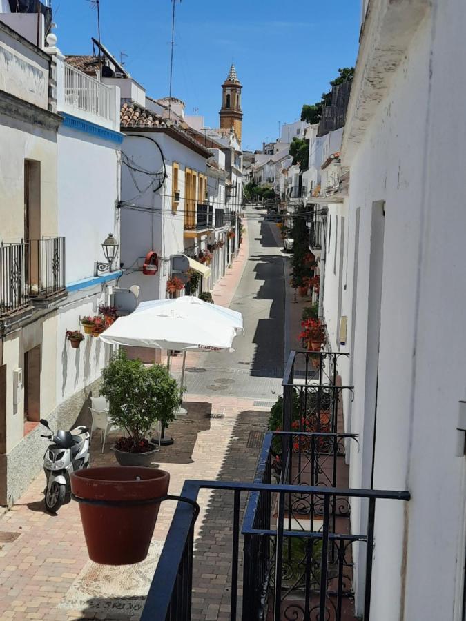 Apartamento En Casco Historico Estepona Luaran gambar
