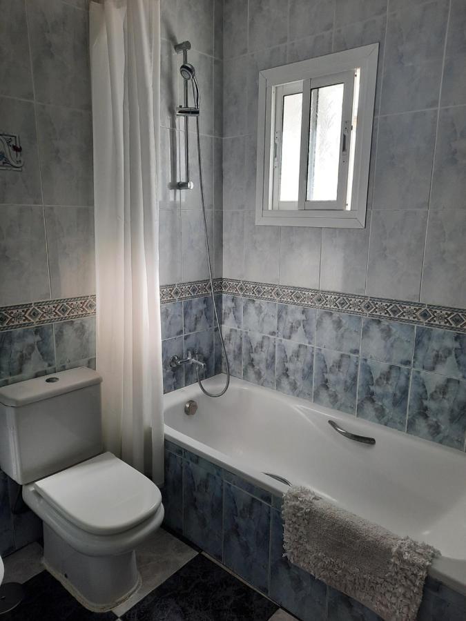 Apartamento En Casco Historico Estepona Luaran gambar